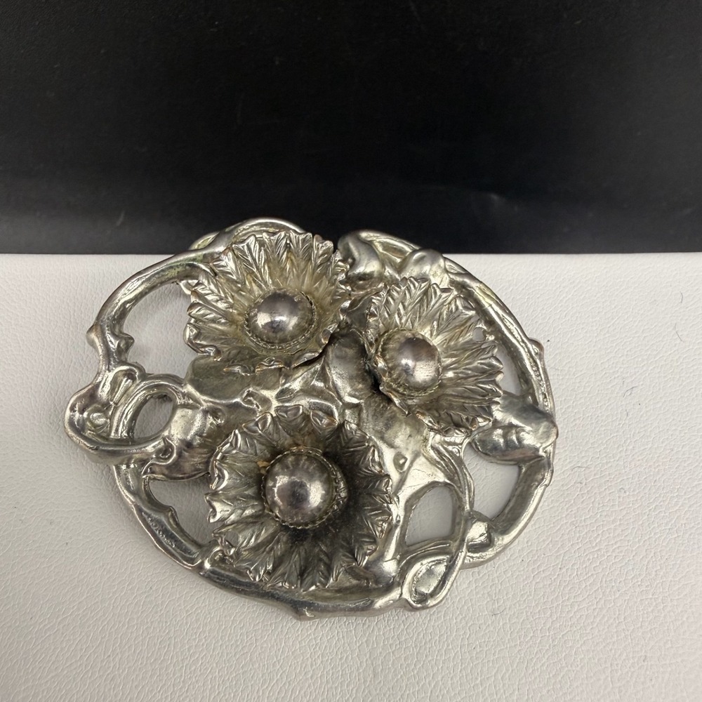 Vintage Estate Brooch Silver Tone Molded Flower Floral Dimensional Pin